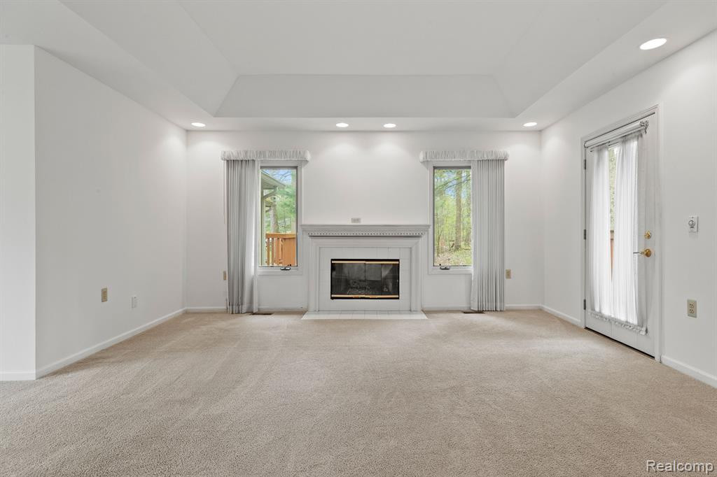 21413 ARCHWOOD Circle, 27, Farmington Hills, MI 48336 — Photo 6