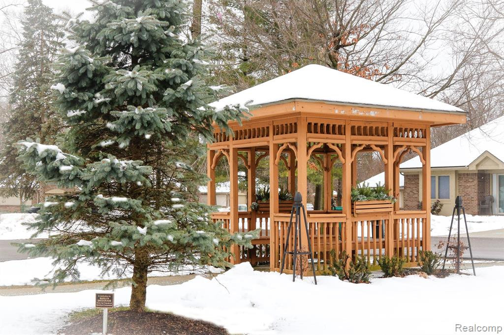 21413 ARCHWOOD Circle, 27, Farmington Hills, MI 48336 — Photo 46
