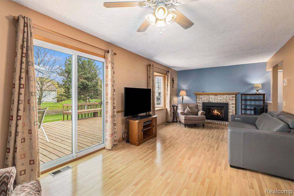 44736 HUNTINGTON Drive, Novi, MI — Photo 7