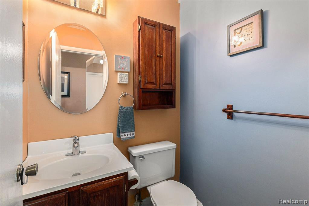 44736 HUNTINGTON Drive, Novi, MI — Photo 13