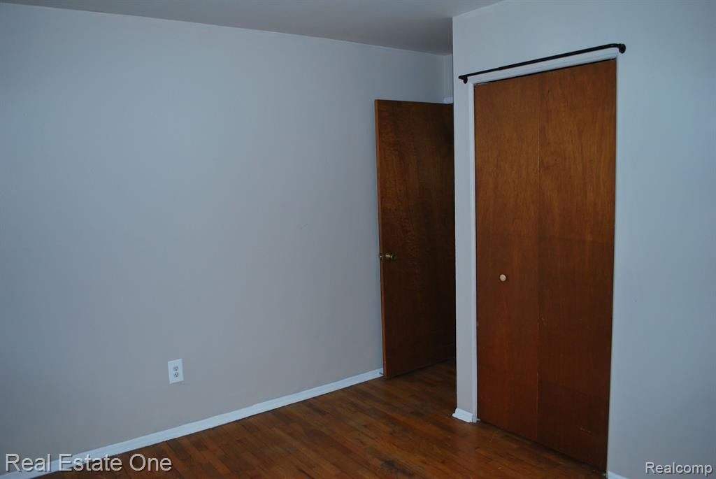 10203 VAN BUREN Street, Van Buren, MI 48111 — Photo 12