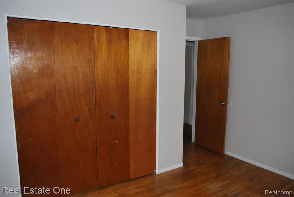 10203 VAN BUREN Street, Van Buren, MI 48111 — Photo 16