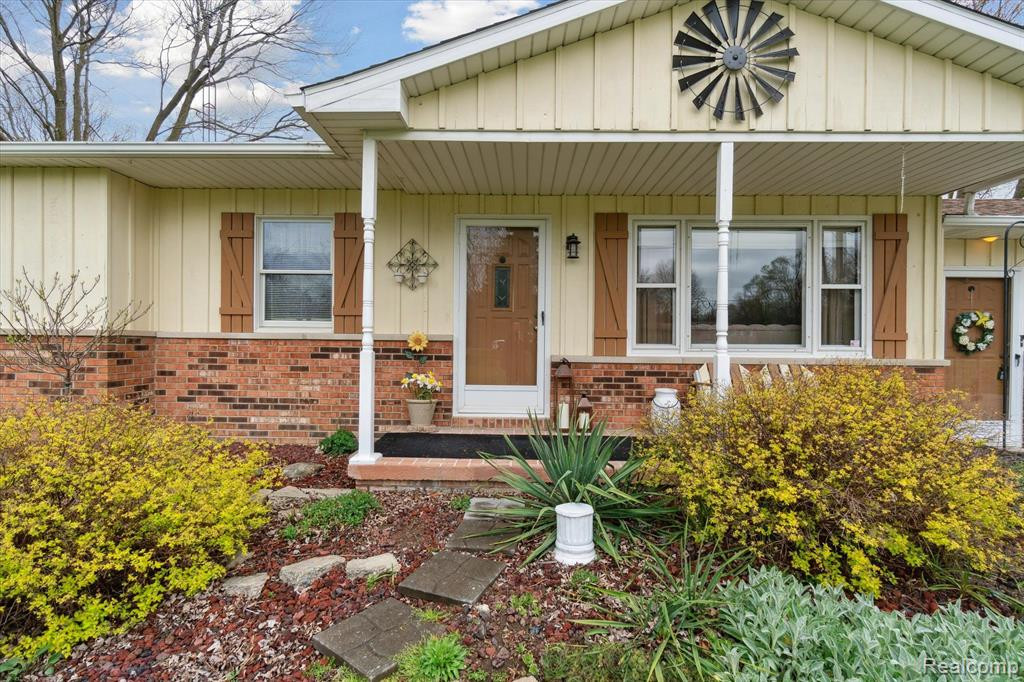 5118 W STANLEY Road, Mount Morris, MI 48458 — Photo 4