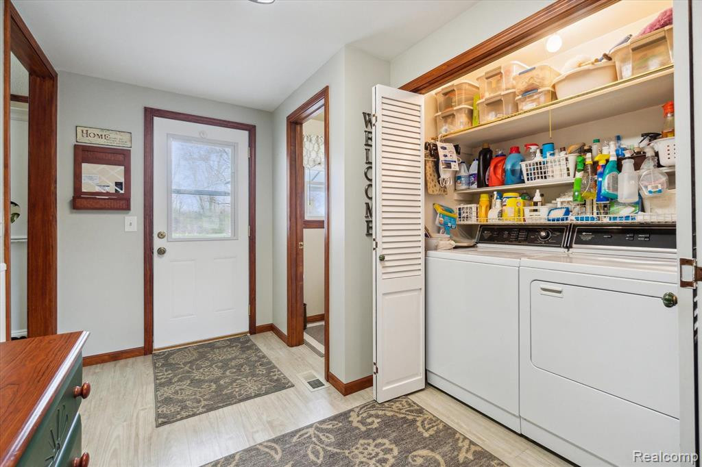 5118 W STANLEY Road, Mount Morris, MI 48458 — Photo 8