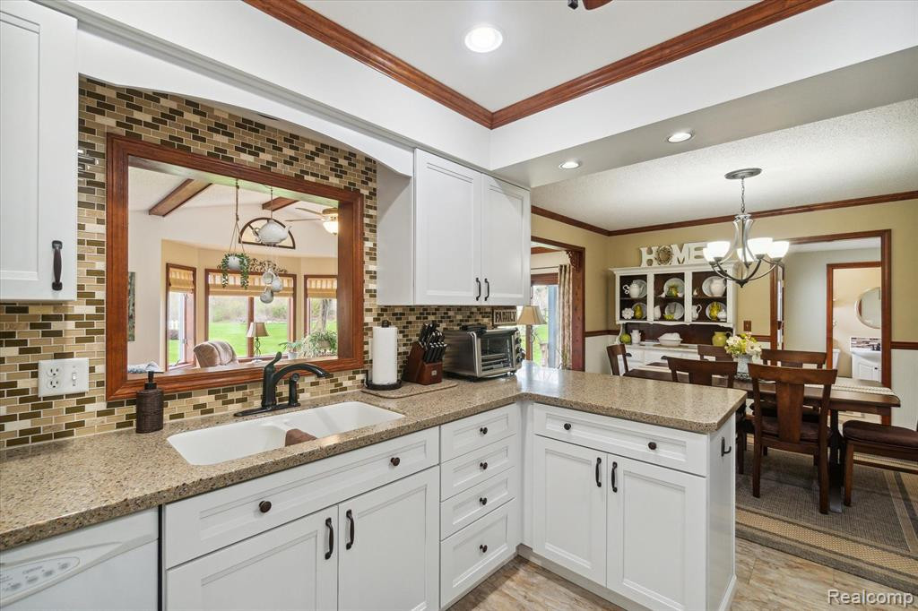 5118 W STANLEY Road, Mount Morris, MI 48458 — Photo 16