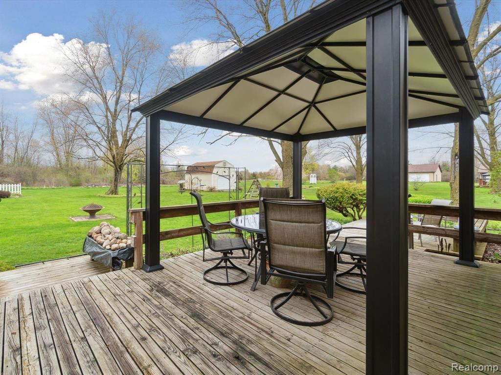 5118 W STANLEY Road, Mount Morris, MI 48458 — Photo 41
