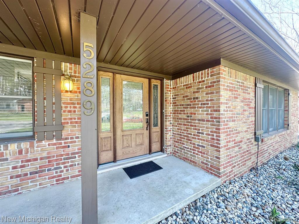 5289 CONESTOGA Drive, Flushing, MI 48433 — Photo 9