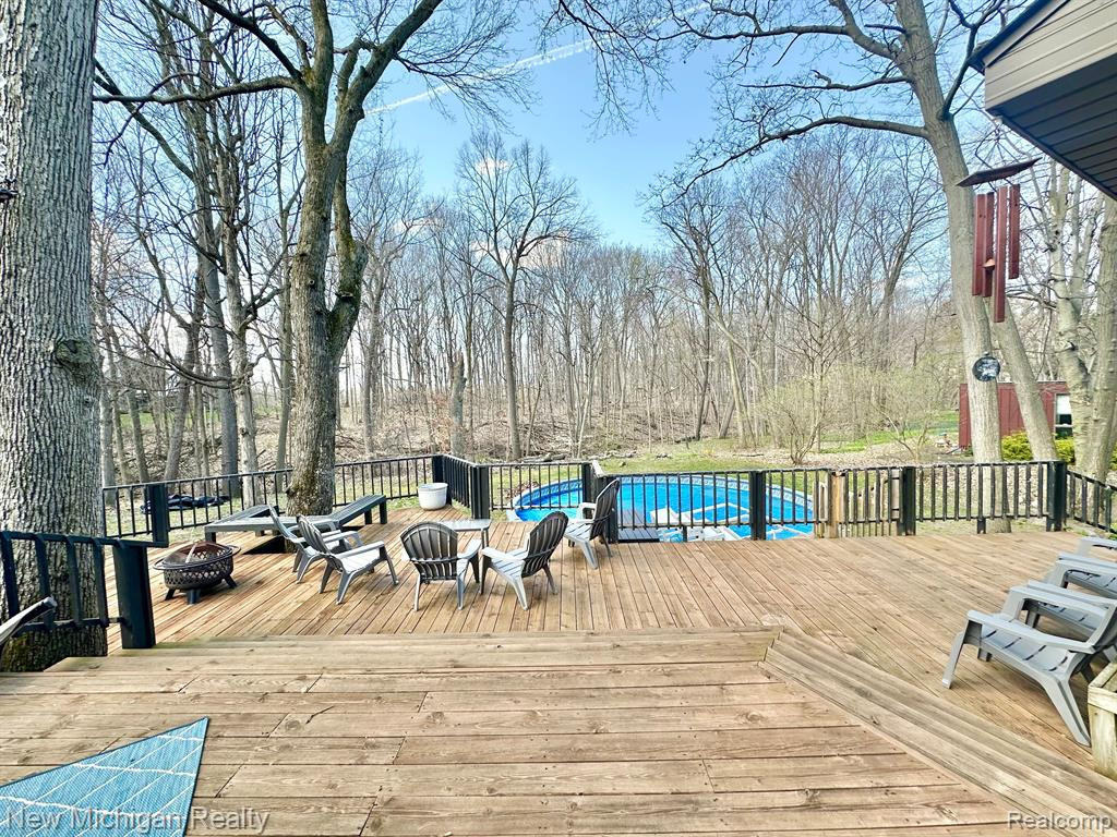 5289 CONESTOGA Drive, Flushing, MI 48433 — Photo 12