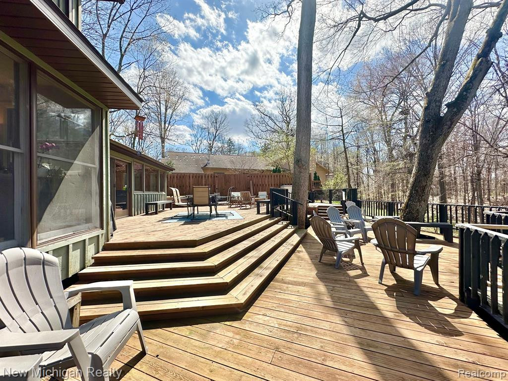 5289 CONESTOGA Drive, Flushing, MI 48433 — Photo 13
