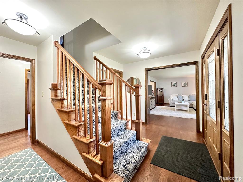 5289 CONESTOGA Drive, Flushing, MI 48433 — Photo 19