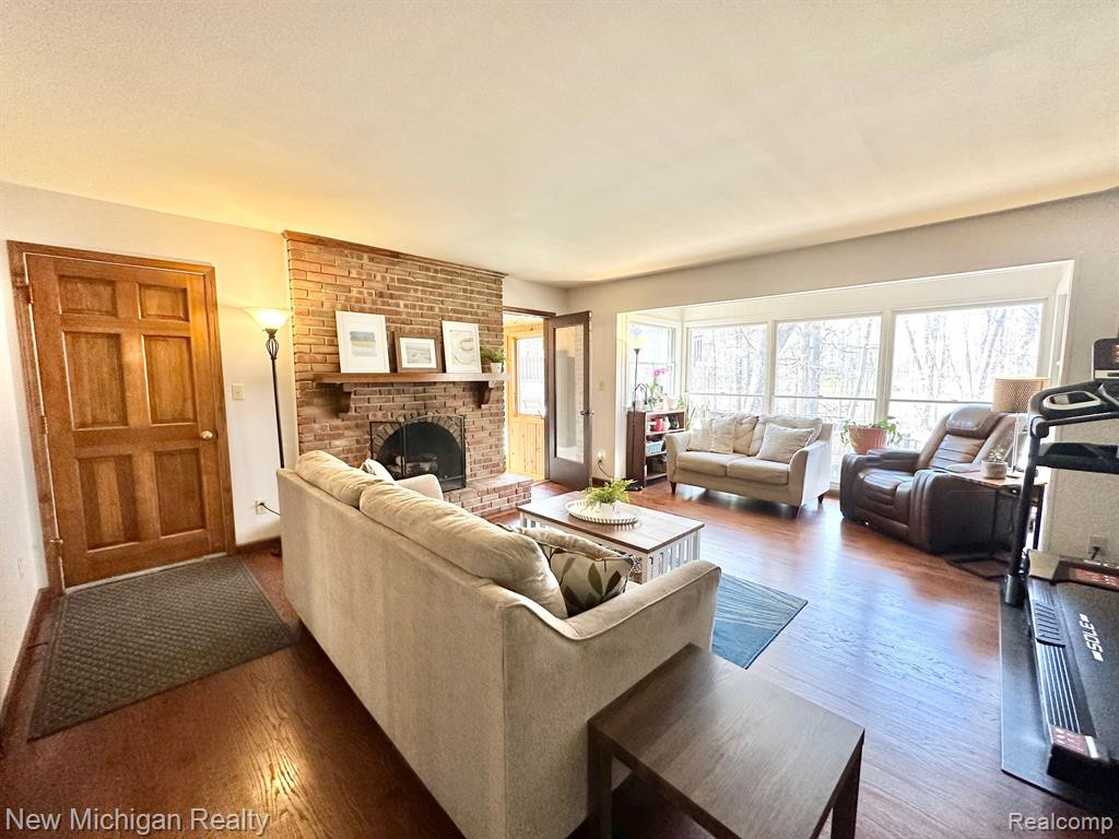 5289 CONESTOGA Drive, Flushing, MI 48433 — Photo 32