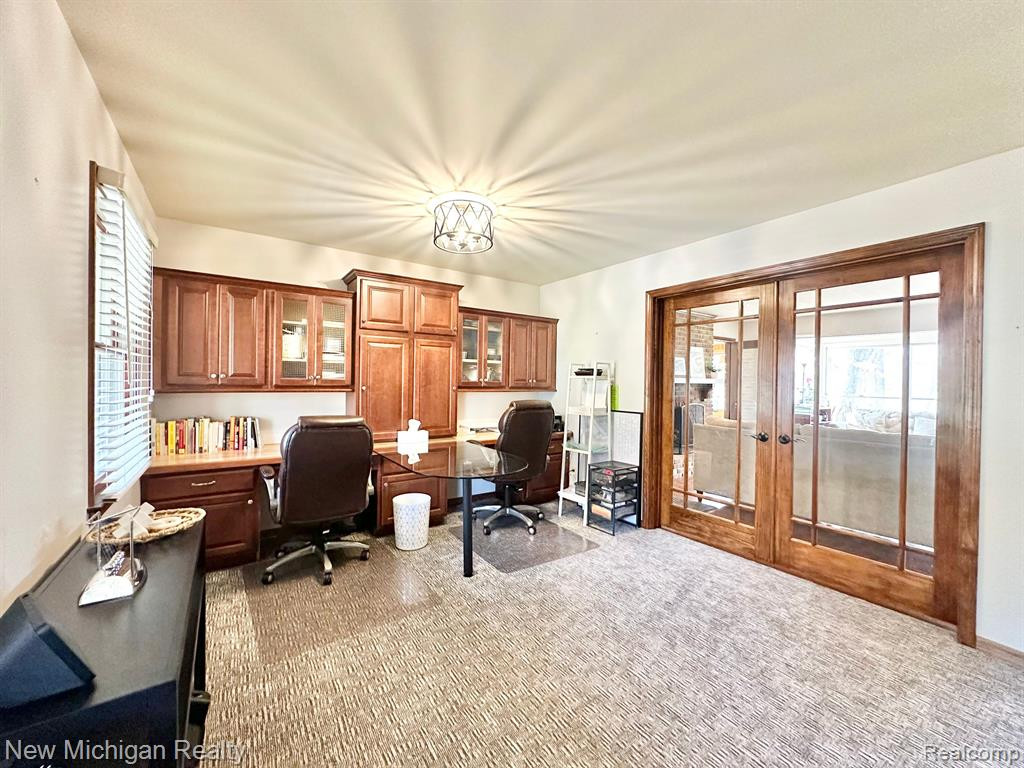 5289 CONESTOGA Drive, Flushing, MI 48433 — Photo 36