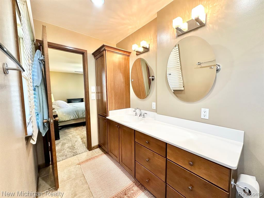 5289 CONESTOGA Drive, Flushing, MI 48433 — Photo 46