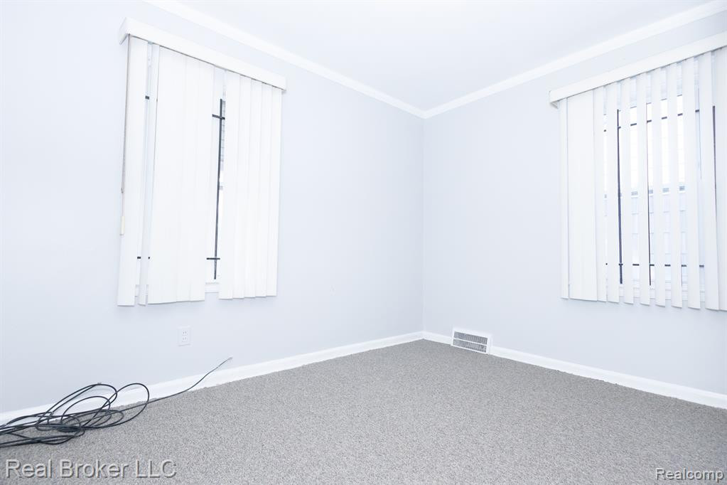 8291 LAUDER Street, Detroit, MI 48228 — Photo 19