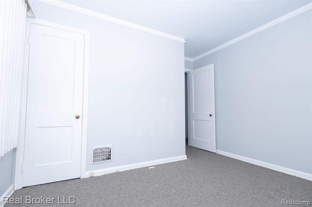 8291 LAUDER Street, Detroit, MI 48228 — Photo 25