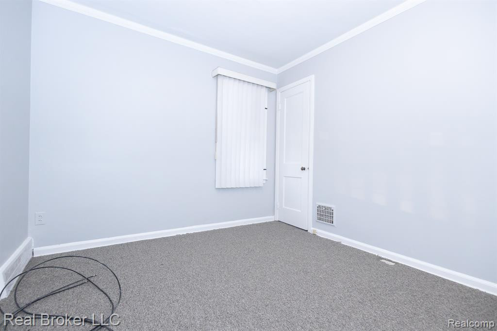8291 LAUDER Street, Detroit, MI 48228 — Photo 27