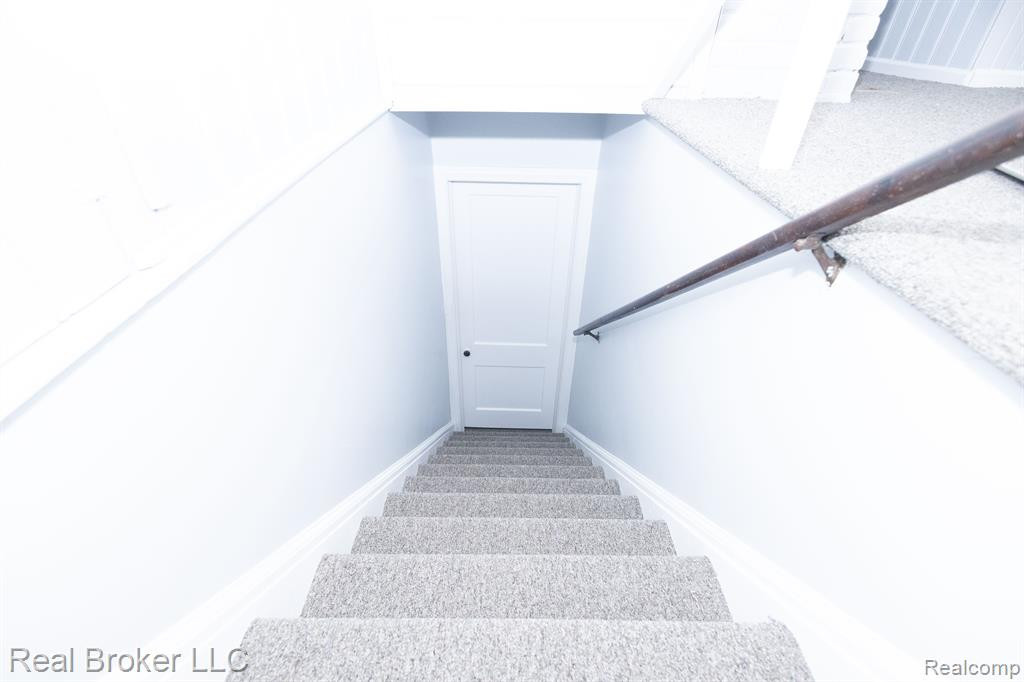 8291 LAUDER Street, Detroit, MI 48228 — Photo 40