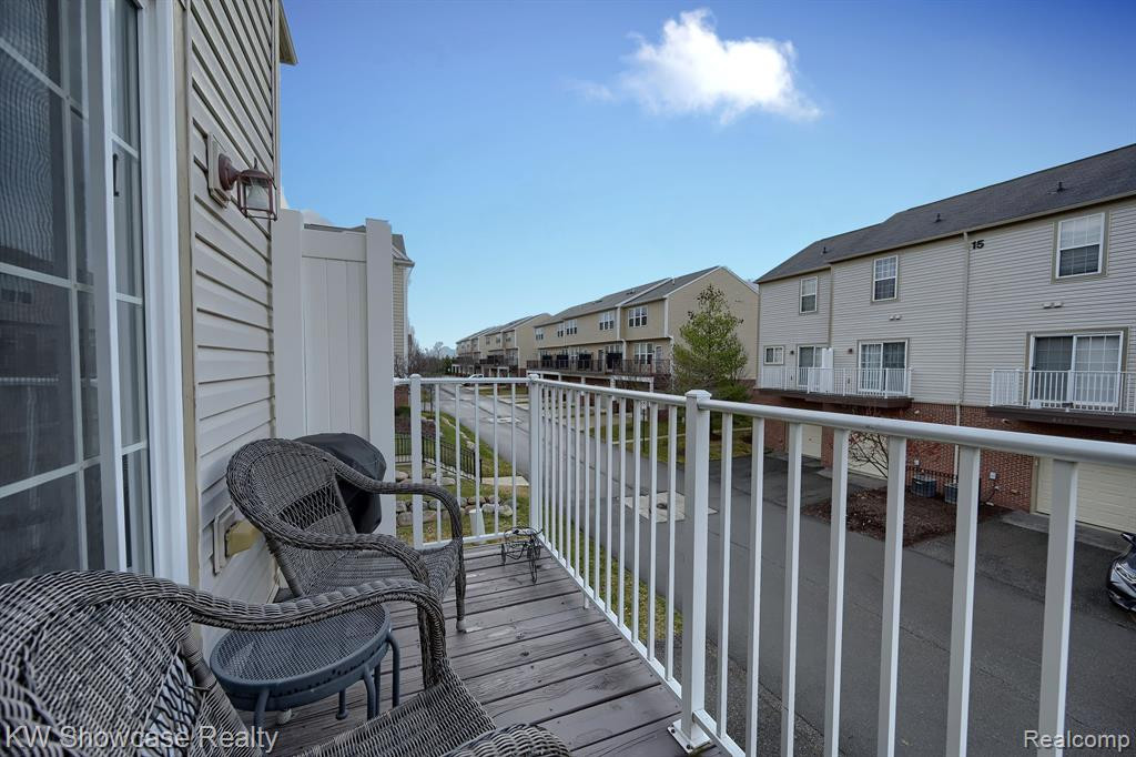 44707 GWINNETT Loop, 60, Novi, MI 48377 — Photo 11