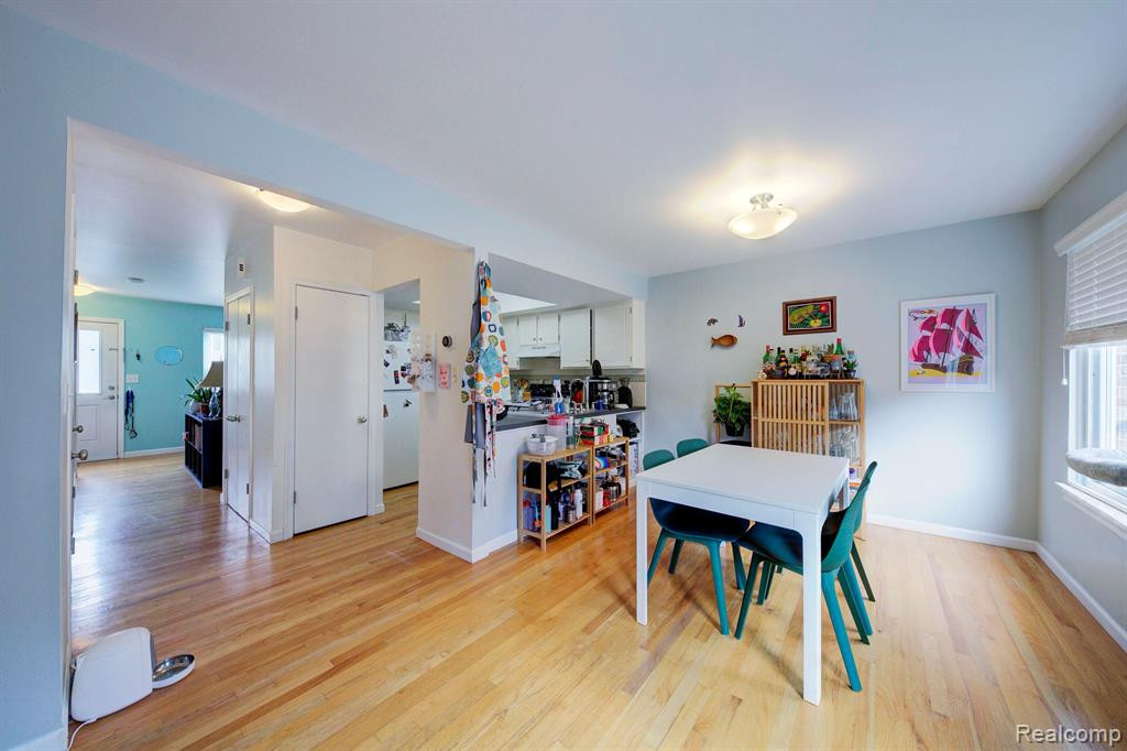 3238 BOLGOS Circle, Ann Arbor, MI 48105 — Photo 5