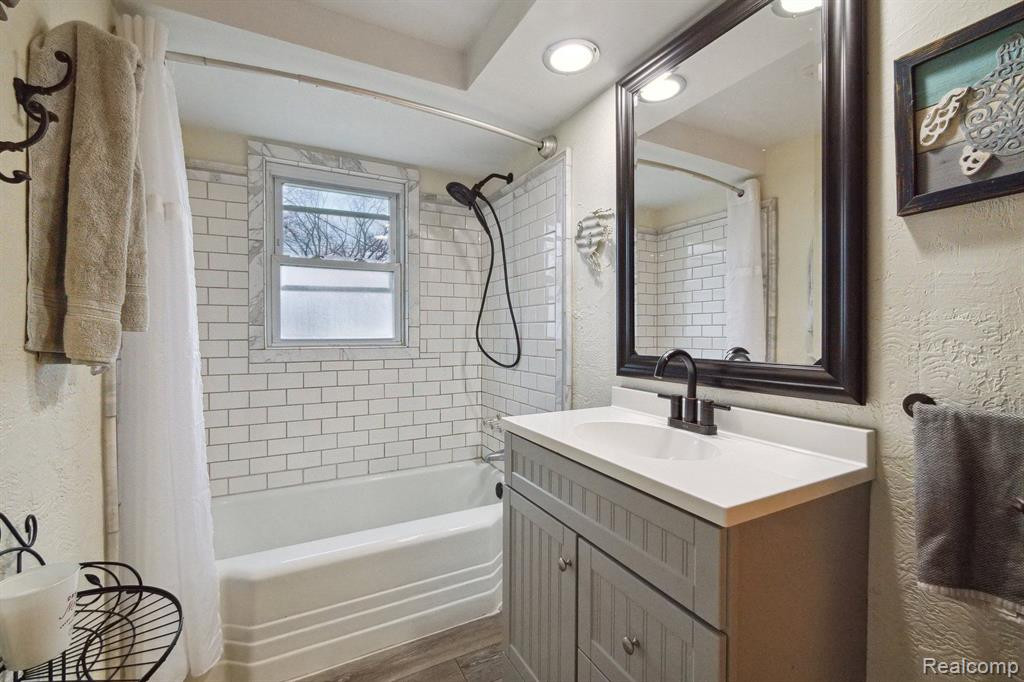 10669 EXETER Road, Carleton, MI 48117 — Photo 18