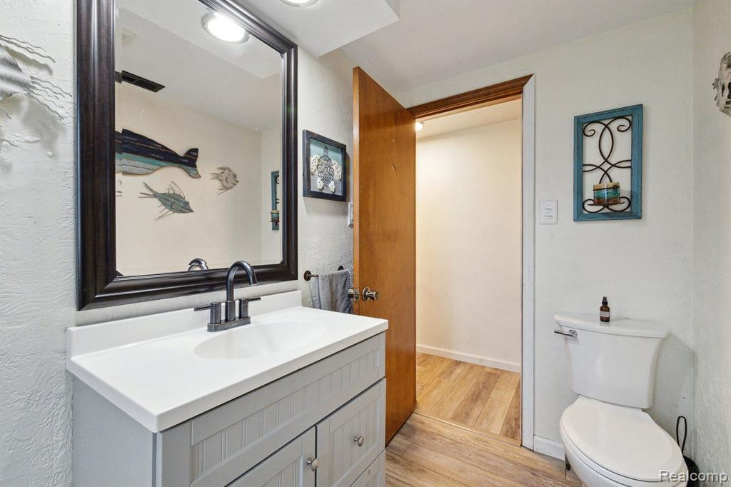 10669 EXETER Road, Carleton, MI 48117 — Photo 19