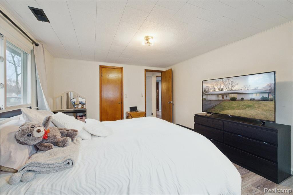 10669 EXETER Road, Carleton, MI 48117 — Photo 26