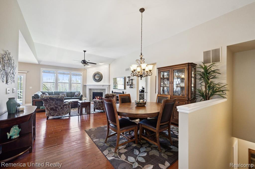 527 Acadia Court, Howell, MI 48843 — Photo 8