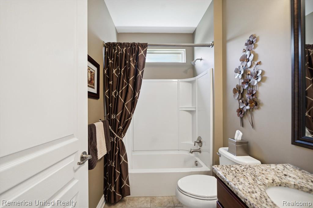 527 Acadia Court, Howell, MI 48843 — Photo 22