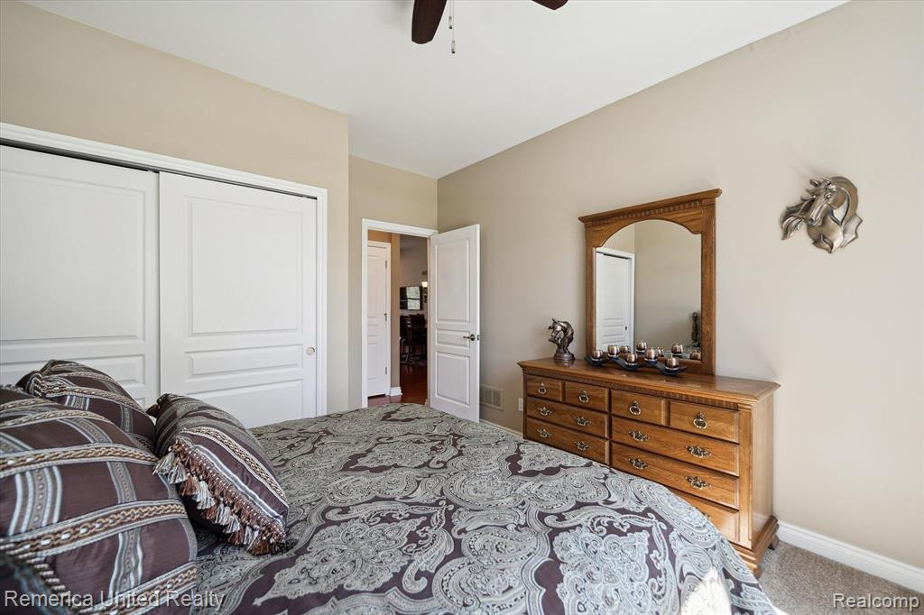 527 Acadia Court, Howell, MI 48843 — Photo 24