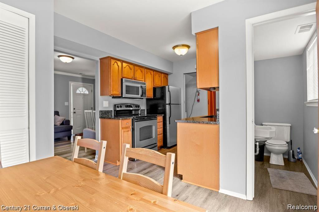 8063 COVENTRY Street, Westland, MI — Photo 14