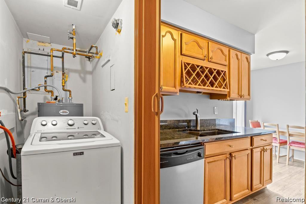8063 COVENTRY Street, Westland, MI — Photo 17