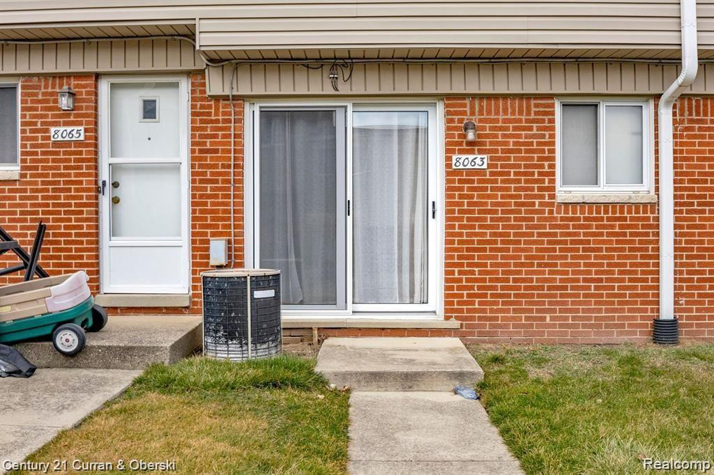 8063 COVENTRY Street, Westland, MI — Photo 26