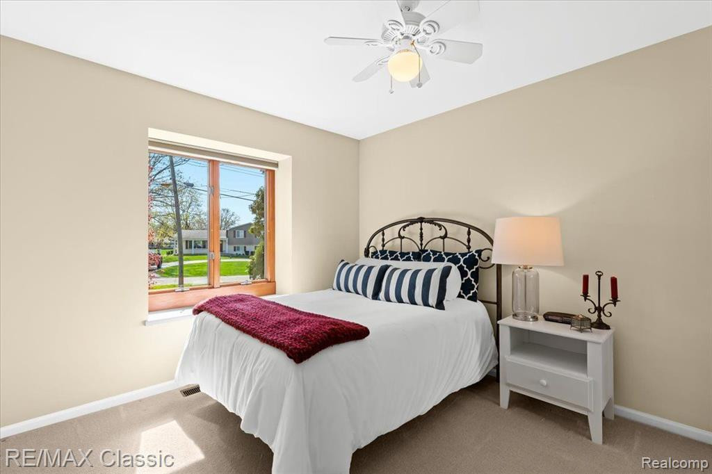 5111 SURFWOOD Drive, Commerce Twp, MI 48382 — Photo 26
