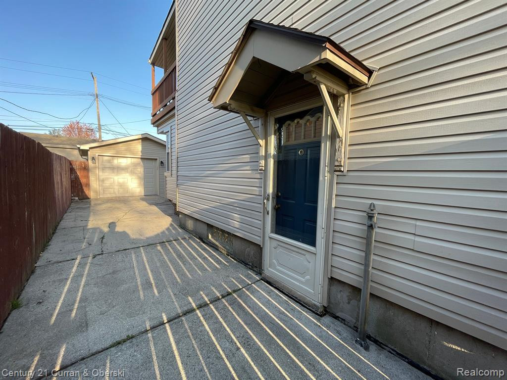 4227 LAFAYETTE Boulevard, Lincoln Park, MI 48146 — Photo 4