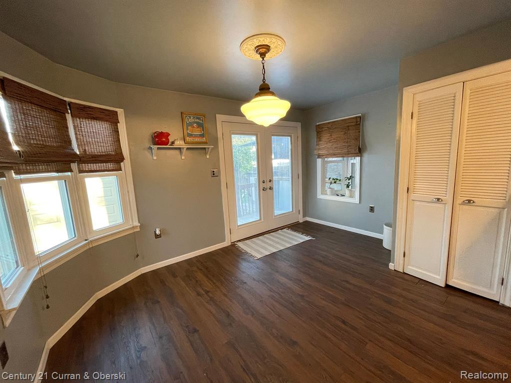 4227 LAFAYETTE Boulevard, Lincoln Park, MI 48146 — Photo 17