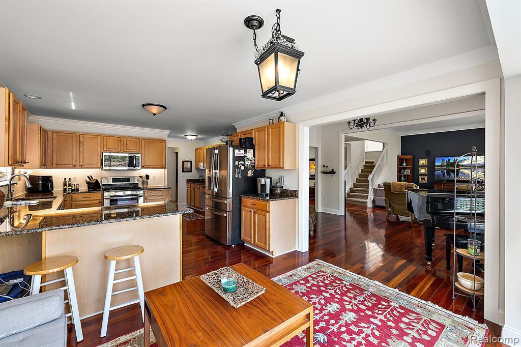 80 RIDGE FIELD Court, Oxford, MI 48371 — Photo 19