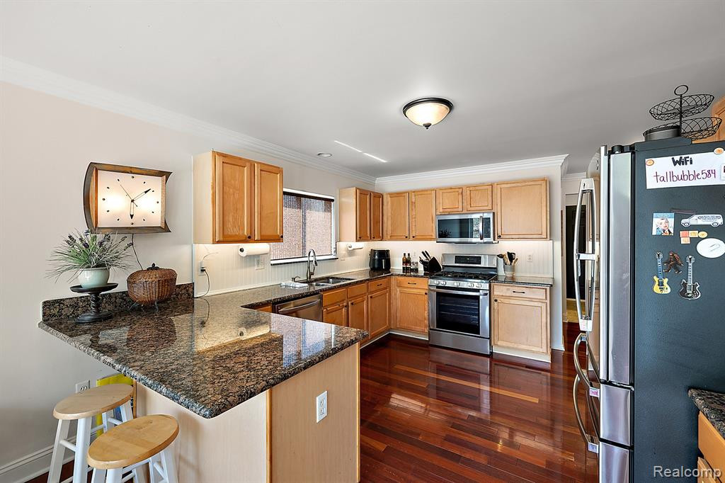 80 RIDGE FIELD Court, Oxford, MI 48371 — Photo 20