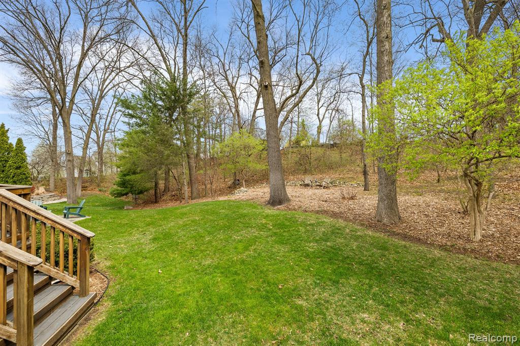 80 RIDGE FIELD Court, Oxford, MI 48371 — Photo 21