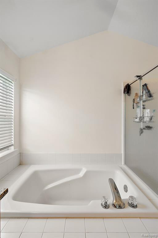 80 RIDGE FIELD Court, Oxford, MI 48371 — Photo 36