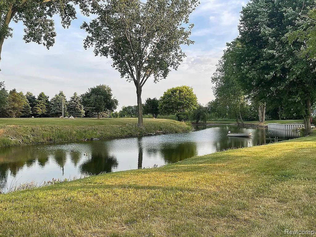 89561 Country Road 215, Decatur, MI 49045 — Photo 8