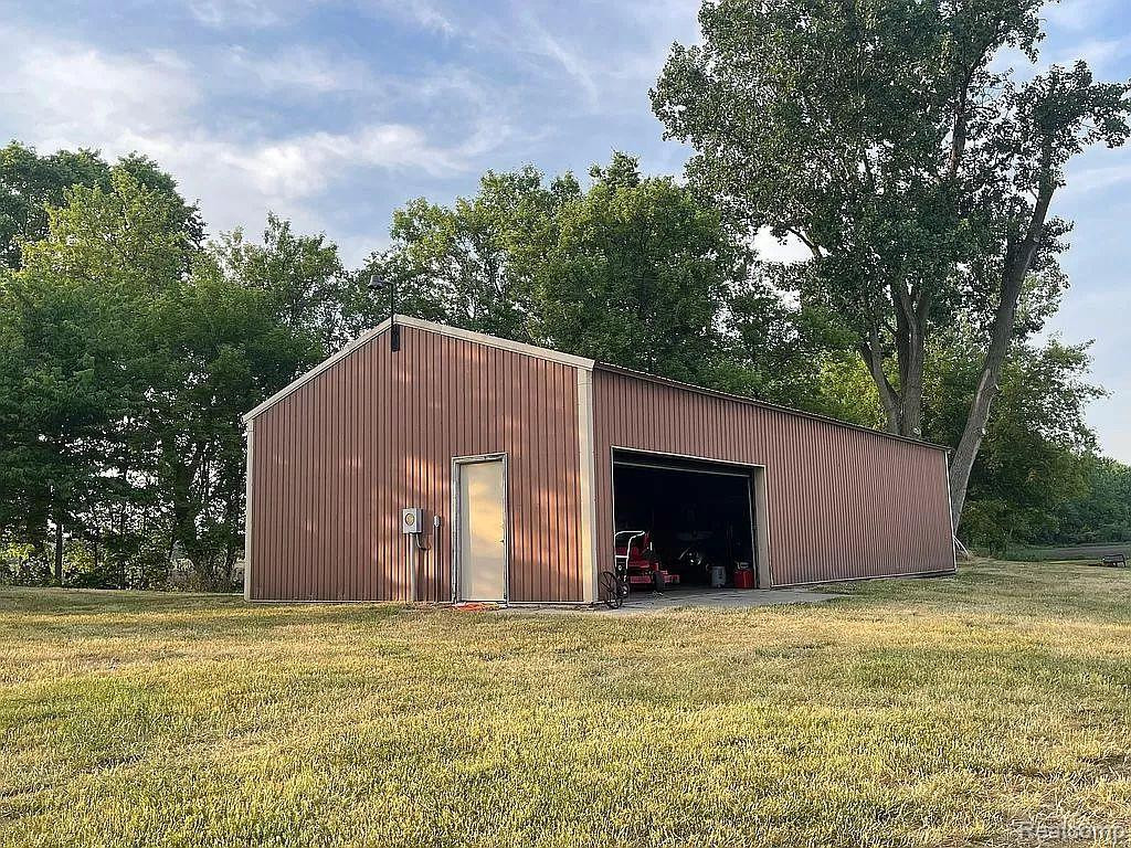 89561 Country Road 215, Decatur, MI 49045 — Photo 47