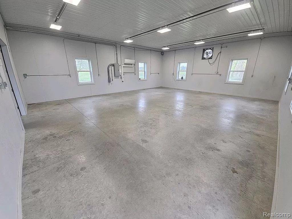 89561 Country Road 215, Decatur, MI 49045 — Photo 49