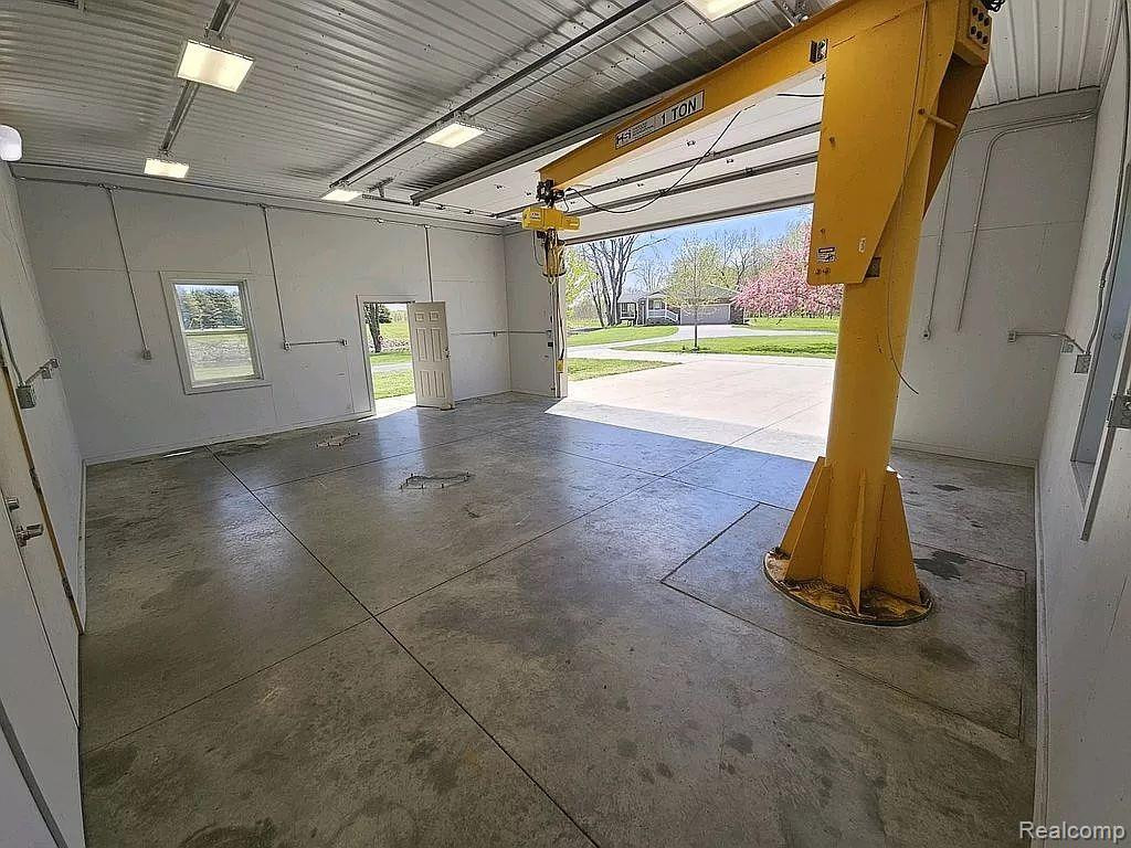 89561 Country Road 215, Decatur, MI 49045 — Photo 51