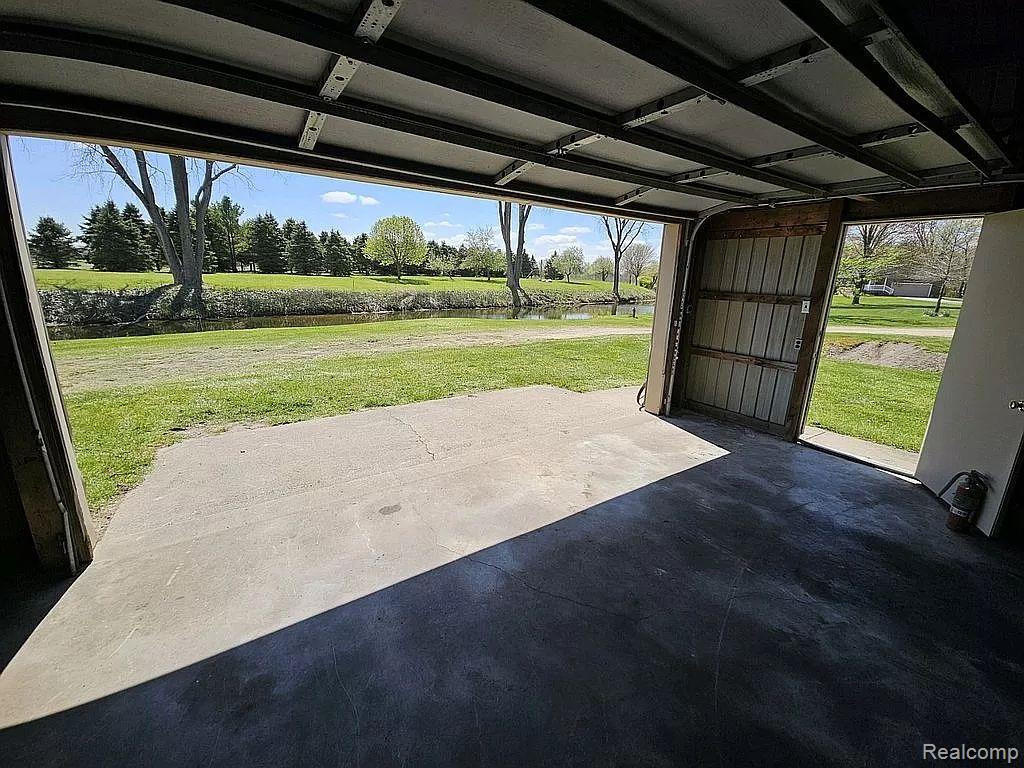 89561 Country Road 215, Decatur, MI 49045 — Photo 52