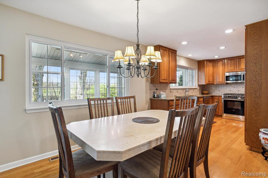 426 PRINCESS Drive, Canton, MI 48188 — Photo 6