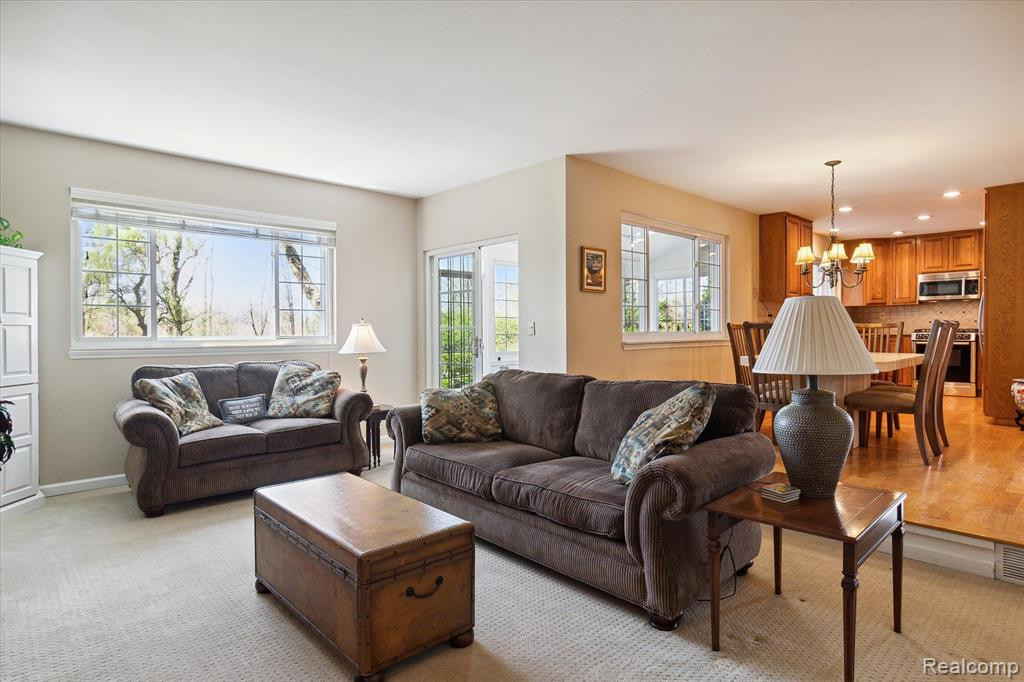 426 PRINCESS Drive, Canton, MI 48188 — Photo 12