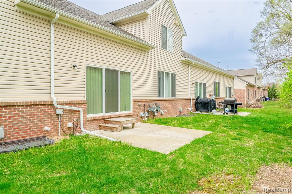 13655 Christina Lane, Van Buren, MI 48111 — Photo 33