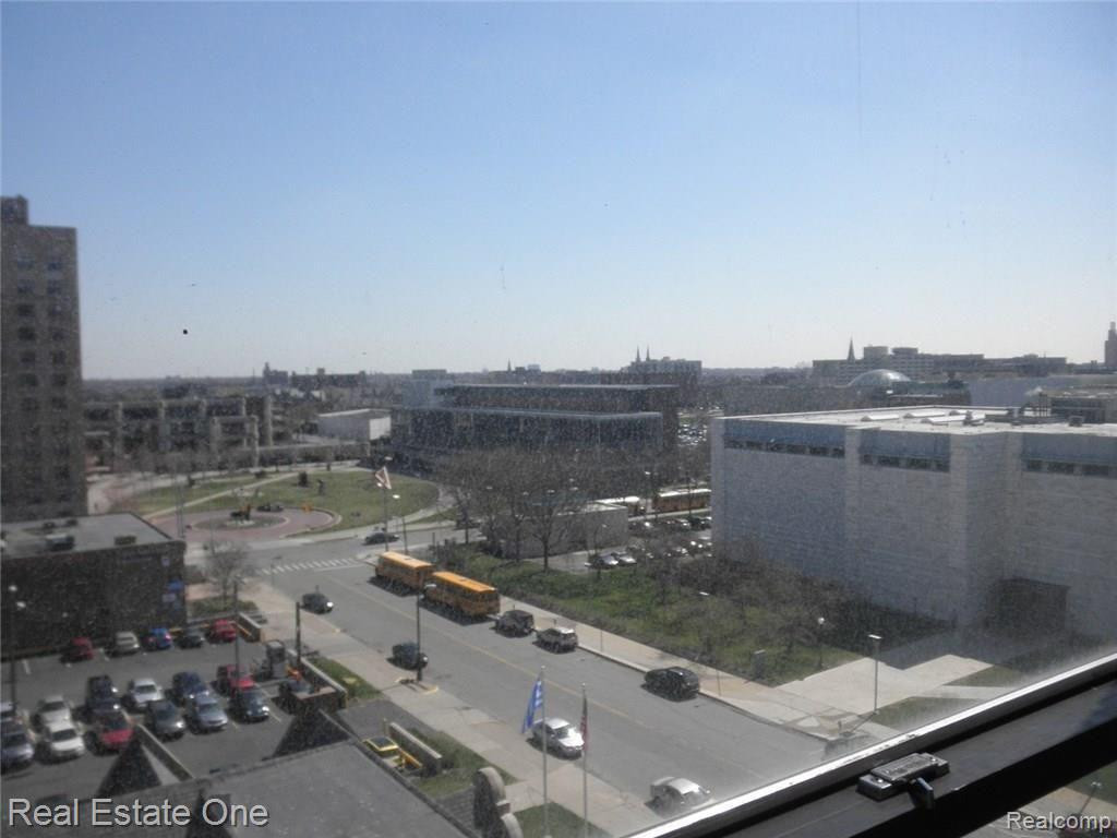 15 E KIRBY Street, 731, Detroit, MI 48202 — Photo 16