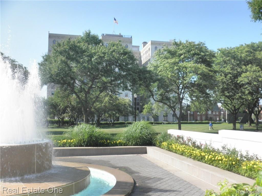 15 E KIRBY Street, 731, Detroit, MI 48202 — Photo 56