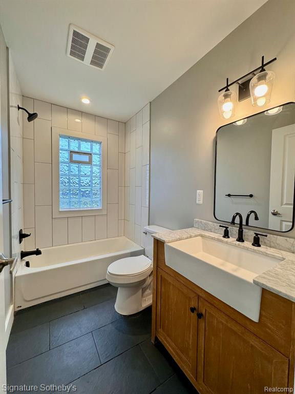 4246 MANDALAY Avenue, Royal Oak, MI 48073 — Photo 5